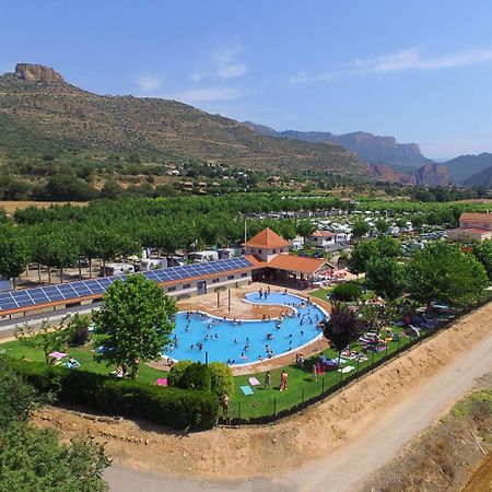 La Noguera Camping Sant Llorenç de Montgai Kültér fotó