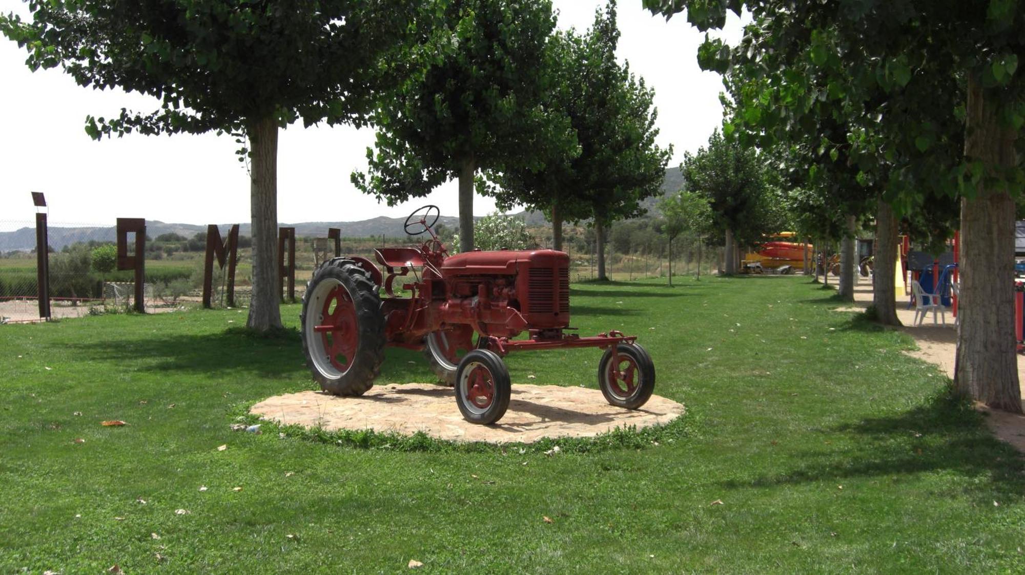 La Noguera Camping Sant Llorenç de Montgai Kültér fotó