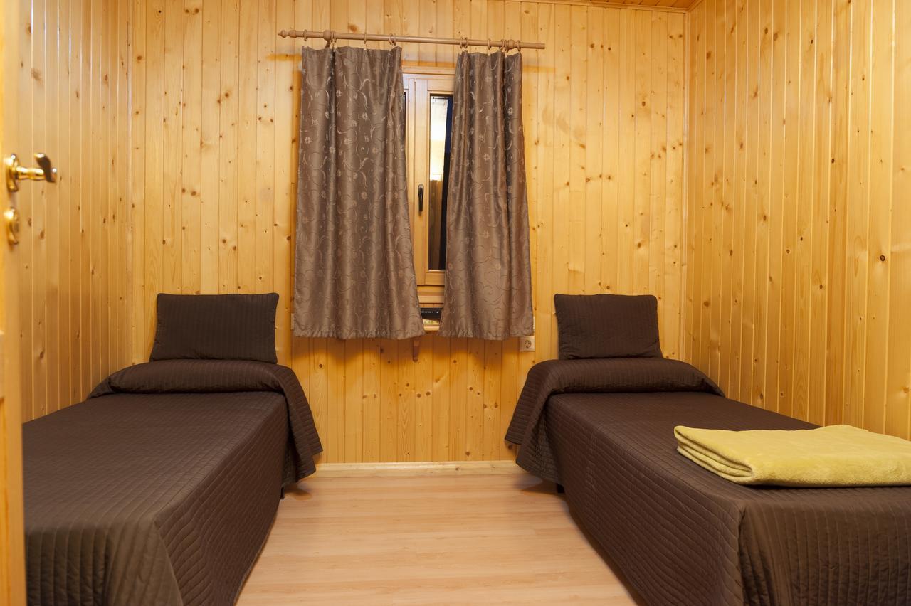 La Noguera Camping Sant Llorenç de Montgai Kültér fotó